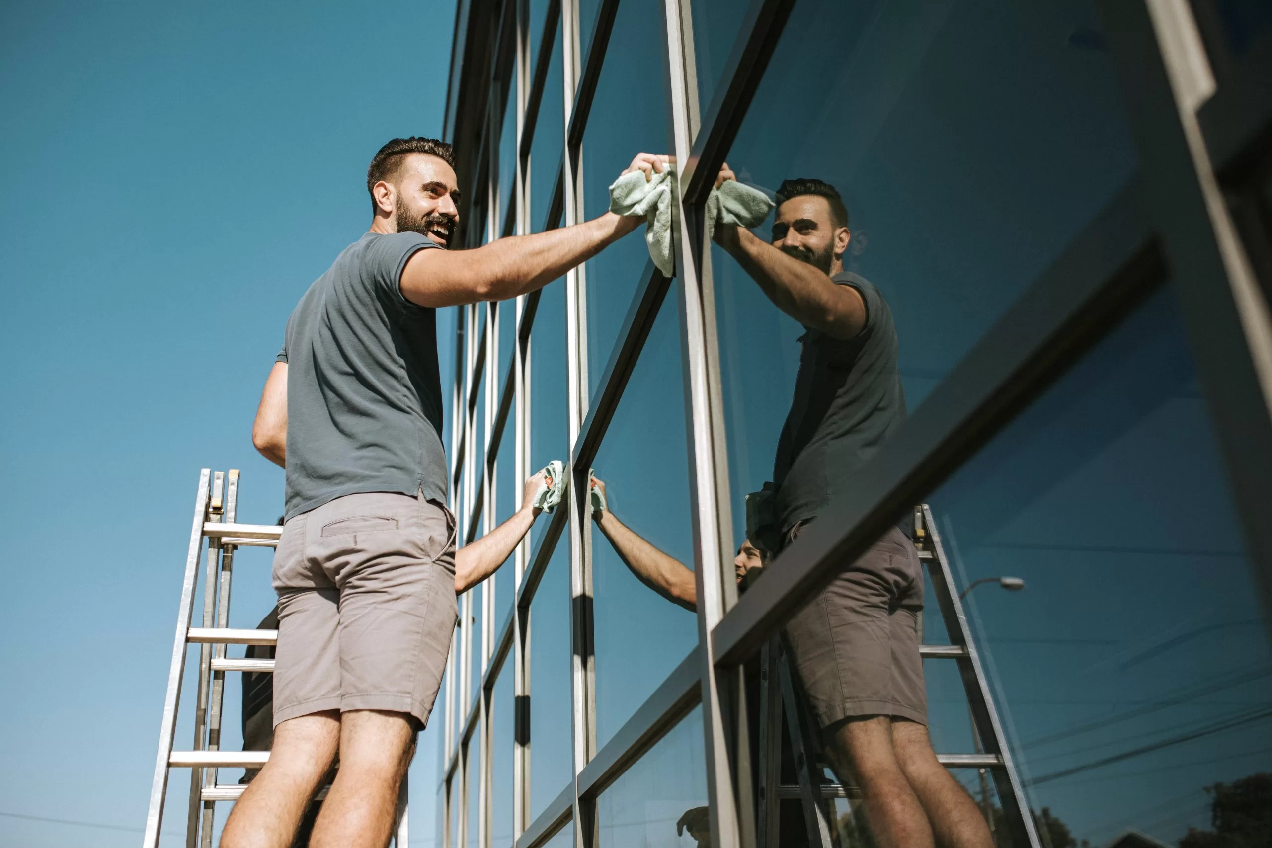 gutter-cleaning-equipment